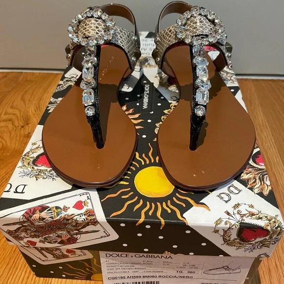 Dolce & Gabbana ceystal embellised thong flat  sandals Size 36 - Picture 6 of 10